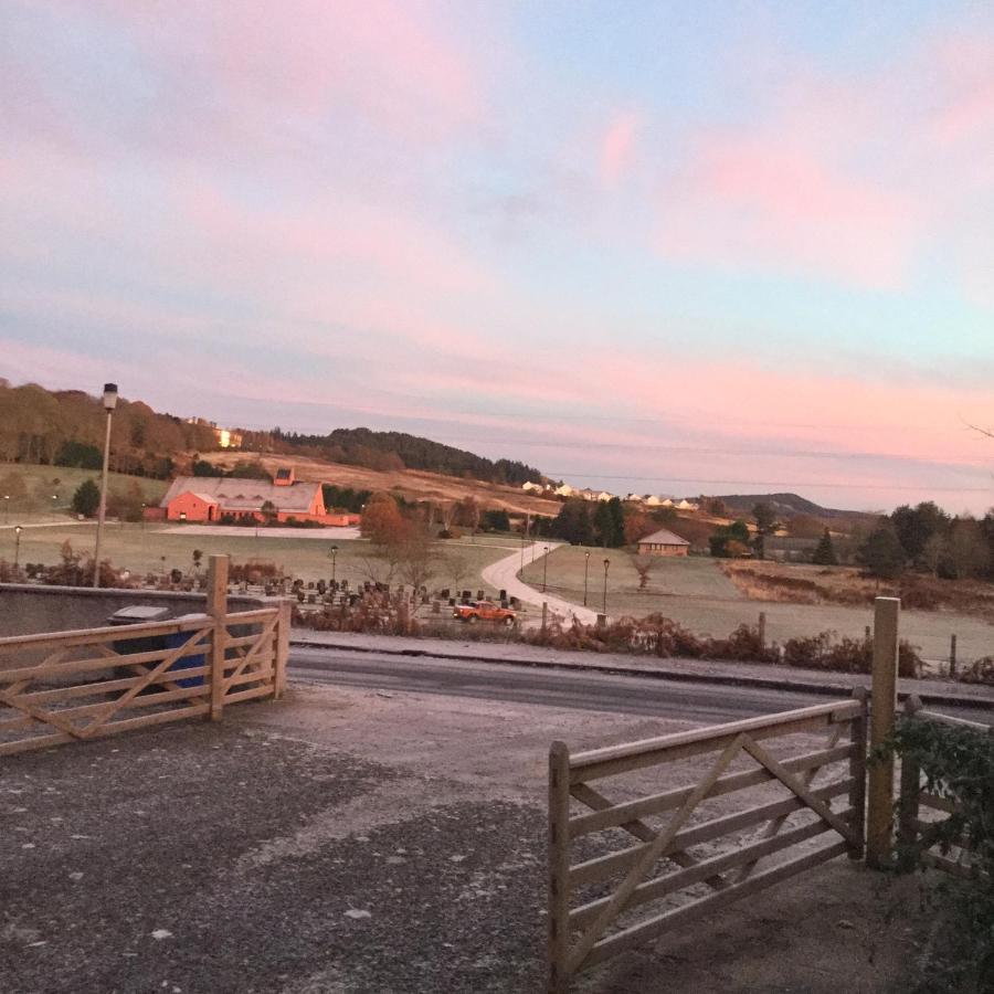 Charleston Apartment Self Catering 5 Min Drive From Town Centre Inverness Kültér fotó